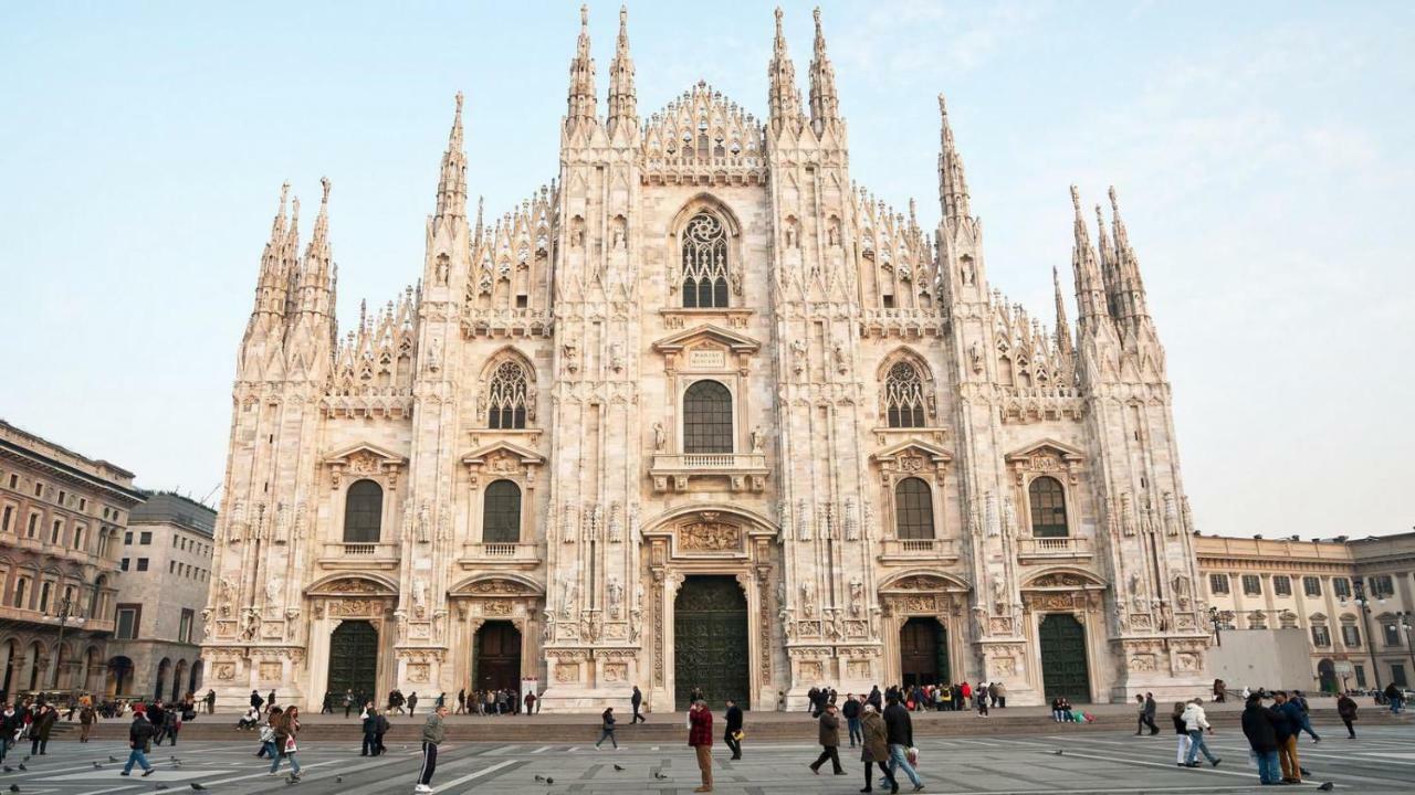 Grazioso Bilocale A 100 Mt Dalla Metropolitana Sesto San Giovanni Eksteriør billede